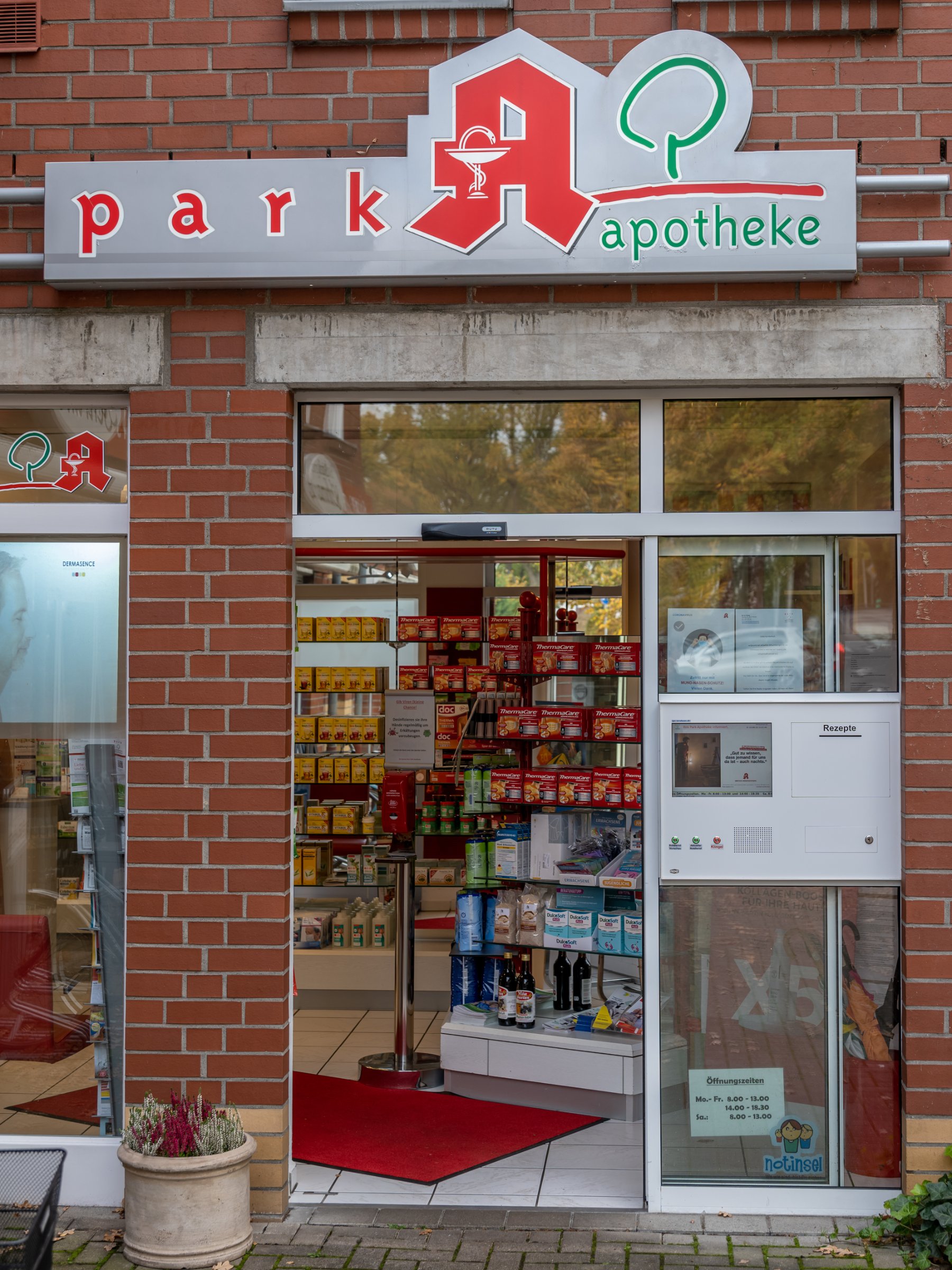 Das Team von Park-Apotheke